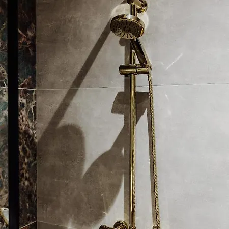 Appartement Arte Wikana - Faktura Vat Garaz