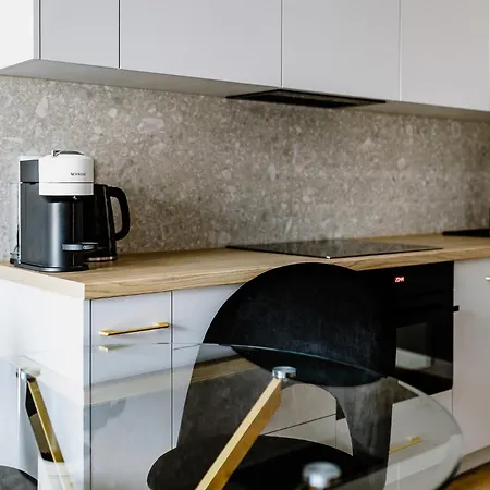 Arte Wikana - Faktura Vat Garaz Apartment Lublin